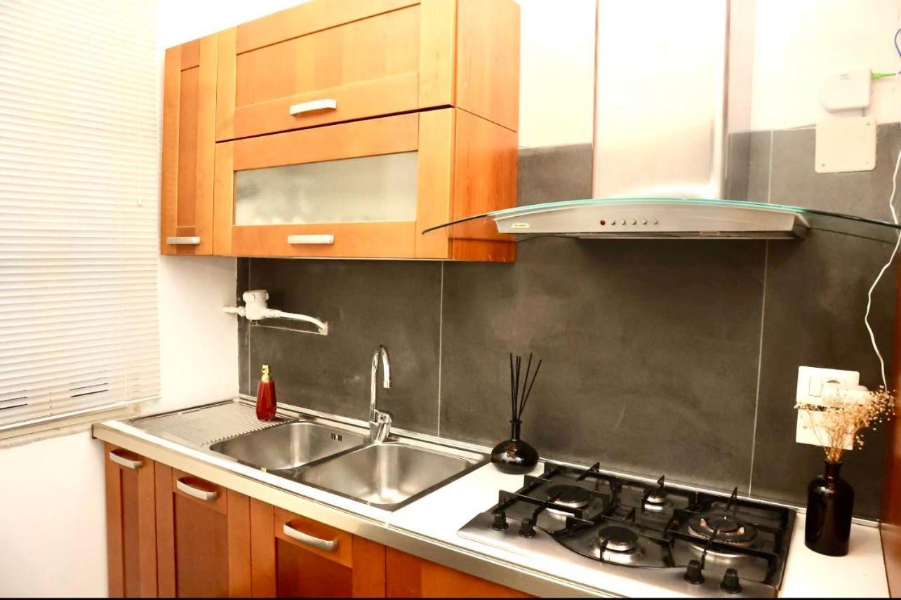 La Dimora Di Mary Apartment Napoli Bagian luar foto